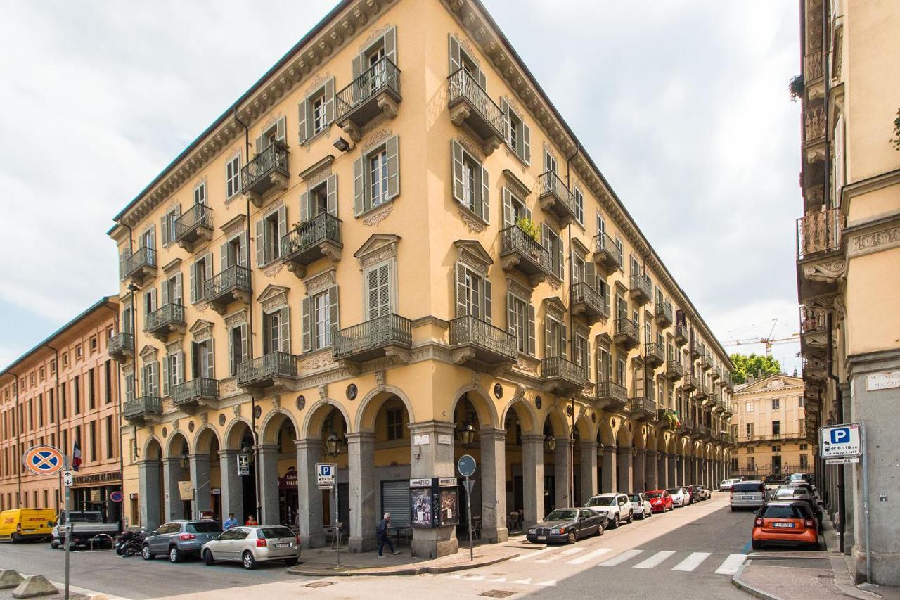 Porta Nuova Central Flat With Balcony Turín Exterior foto