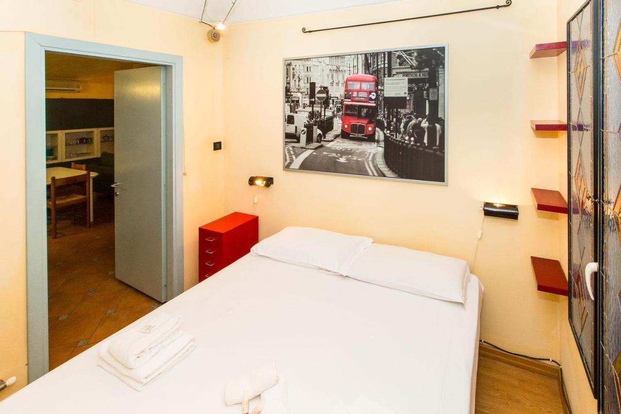 Porta Nuova Central Flat With Balcony Turín Exterior foto