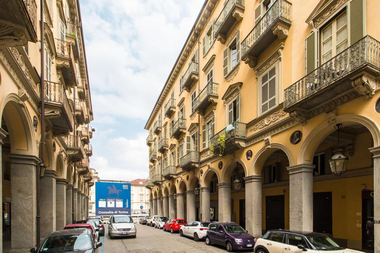 Porta Nuova Central Flat With Balcony Turín Exterior foto